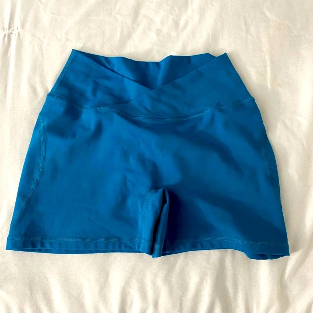 Alphalete Surface Path Shorts